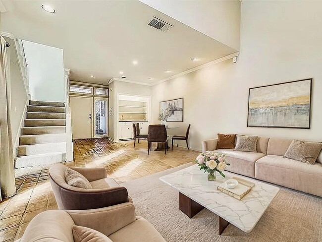 4518 Glenwick Ln in Dallas, TX - Building Photo - Building Photo