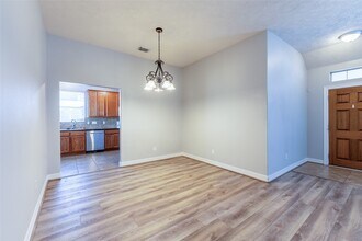 11510 Alcott Dr in Montgomery, TX - Building Photo - Building Photo