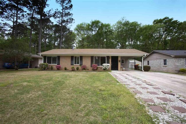 property at 6724 Carolina Dr