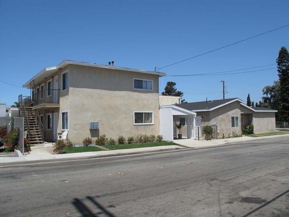 25719 Walnut St in Lomita, CA - Building Photo