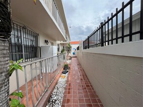 1126 SW 3rd St in Miami, FL - Building Photo - Building Photo