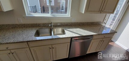 41 Audley St in North Brunswick, NJ - Building Photo - Building Photo