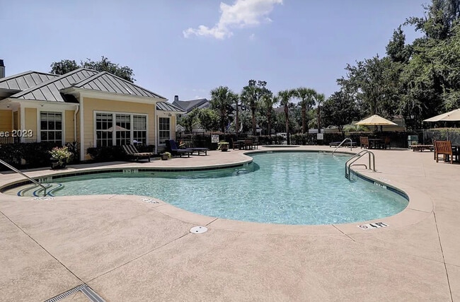 100 Kensington Blvd, Unit Estates at Westbury in Bluffton, SC - Building Photo - Building Photo