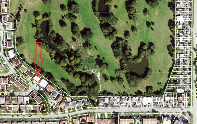 4540 NW 12th Dr in Deerfield Beach, FL - Foto de edificio - Building Photo