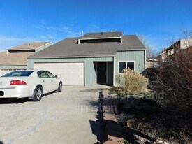 2338 1/2 Rattlesnake Ct in Grand Junction, CO - Building Photo
