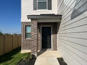 309 Deer Haven in New Braunfels, TX - Building Photo - Building Photo