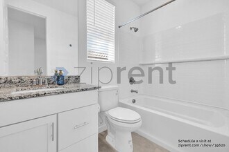 16731 W Chama Dr in Surprise, AZ - Building Photo - Building Photo
