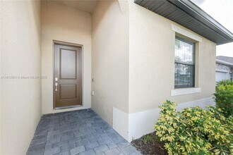 16851 Cayo Key Dr in Port Charlotte, FL - Building Photo - Building Photo