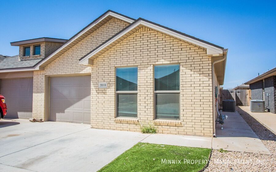 2113 N Jayton Ave in Lubbock, TX - Building Photo