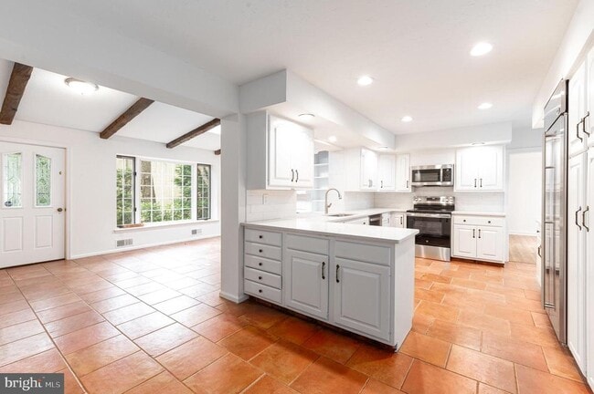 50 Wistar Rd in Villanova, PA - Building Photo - Building Photo