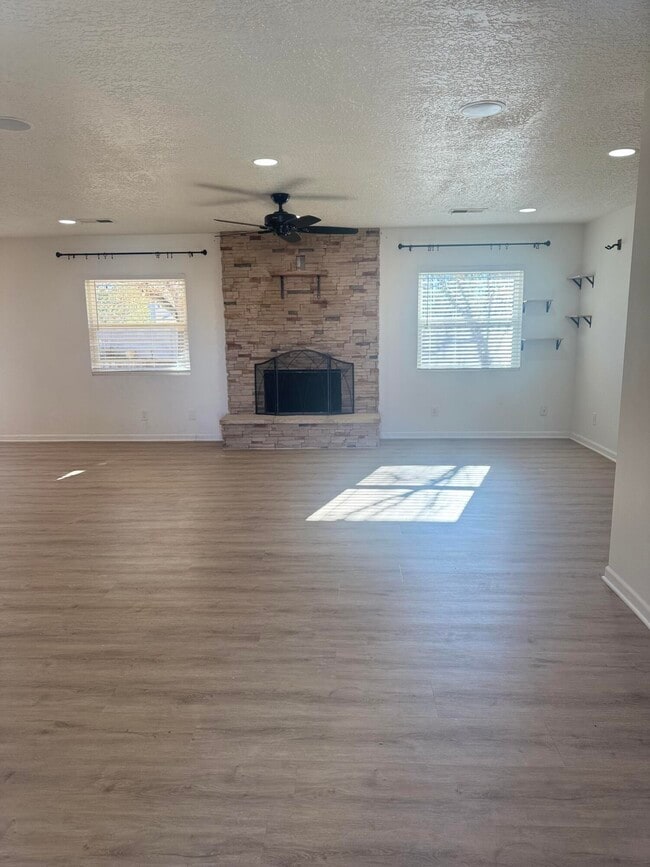 12916 Bryce Ave NE in Albuquerque, NM - Building Photo - Building Photo