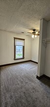 585 Case Ave, Unit 2 in St. Paul, MN - Building Photo - Building Photo