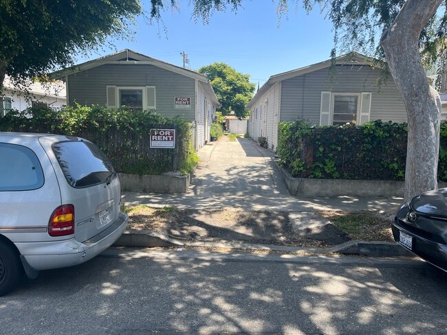 property at 3852 College Ave