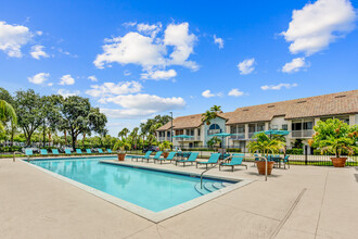 IMT Boynton Beach in Boynton Beach, FL - Foto de edificio - Building Photo