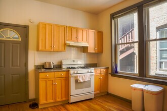 Harris Point Chicago in Chicago, IL - Building Photo - Building Photo