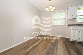 314 SW Glendana St in Lee's Summit, MO - Building Photo - Building Photo