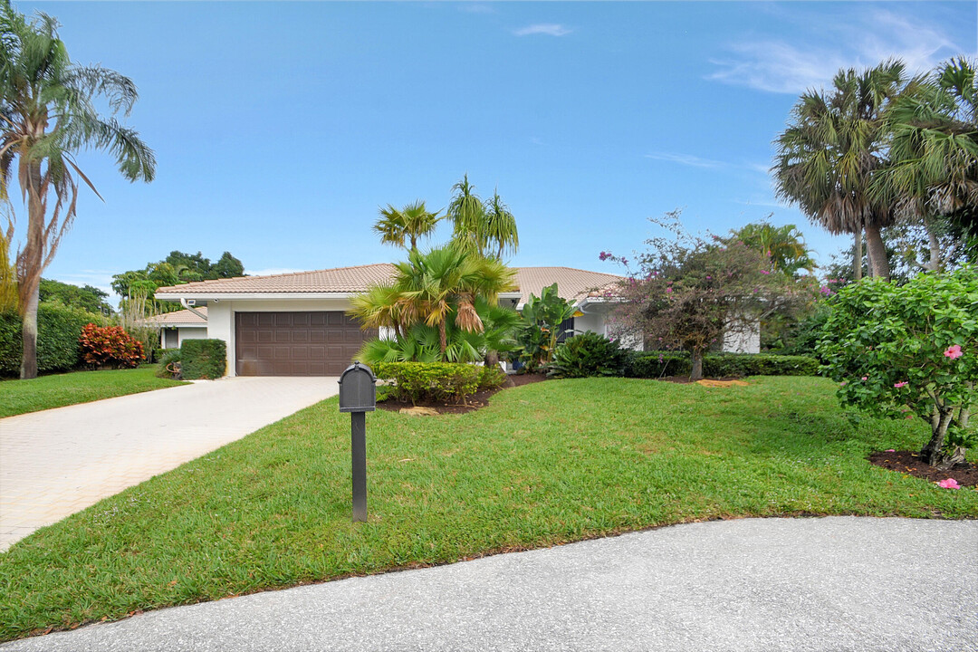 3553 Pine Lake Ct in Delray Beach, FL - Building Photo