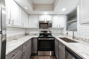 Harbourtowne at Countrywoods in Palm Harbor, FL - Building Photo