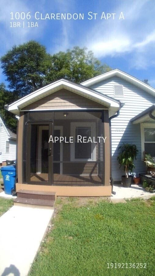 property at 1006 Clarendon St