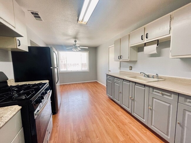 property at 4771 N Thesta St