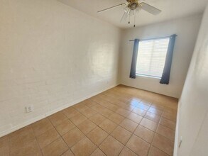 7153 Elm Ave in Twentynine Palms, CA - Building Photo - Building Photo