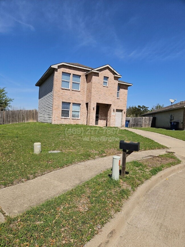 6110 Veranda Way in Dallas, TX - Building Photo - Building Photo