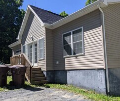 182 Knowles Haven Ln in Boone, NC - Building Photo