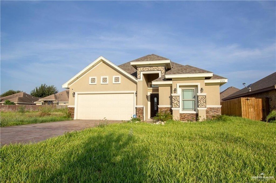 2315 N Ruby St in Edinburg, TX - Building Photo