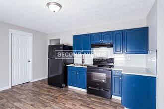 737 S 37th St in Louisville, KY - Building Photo - Building Photo