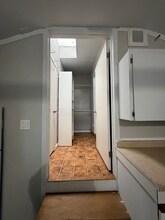 1166 NE Turner Dr in Hillsboro, OR - Foto de edificio - Building Photo