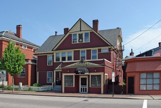 743 Congress St in Portland, ME - Building Photo - Building Photo