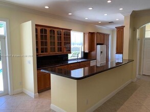 190 S Hampton Dr in Jupiter, FL - Building Photo - Building Photo