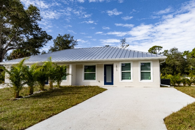 property at 2013 Fraser St