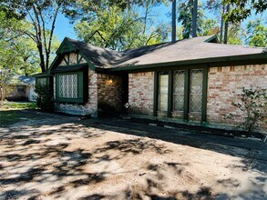 422 Gamewood Dr in Spring, TX - Building Photo - Building Photo