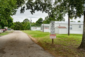 Stewart Place Estates in Lindale, TX - Building Photo - Building Photo