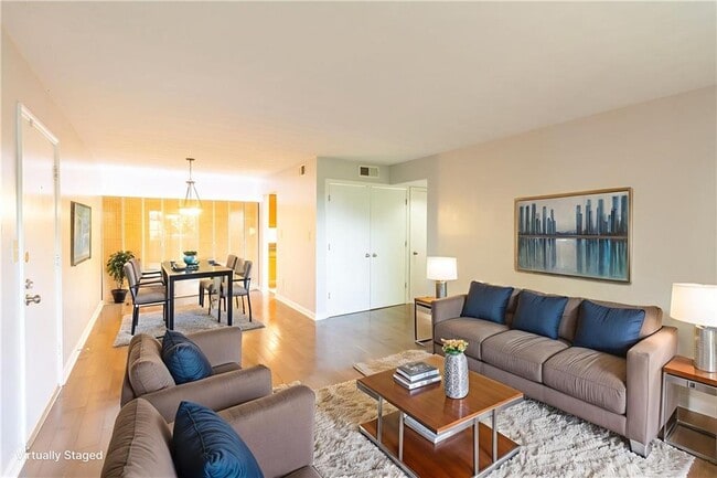 2955 Seven Pines Ln in Atlanta, GA - Building Photo - Building Photo