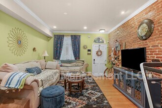 22 N Potomac St in Baltimore, MD - Building Photo - Building Photo