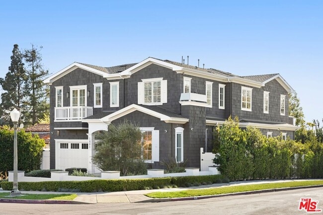 property at 1401 Warner Ave