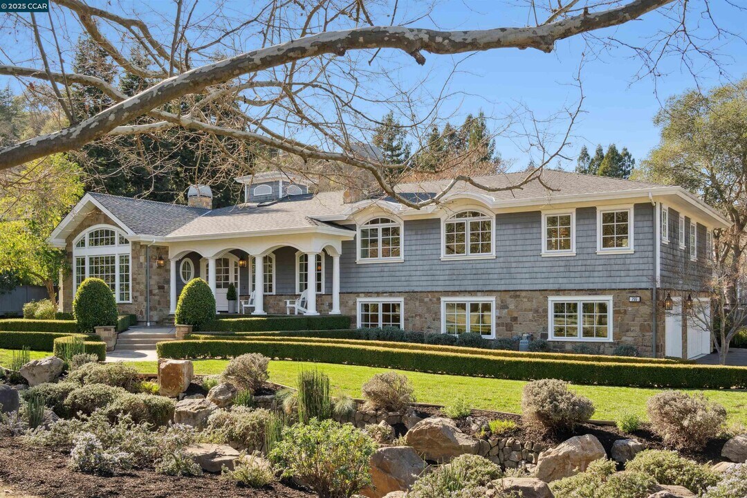 755 Old Jonas Hill Rd in Lafayette, CA - Building Photo