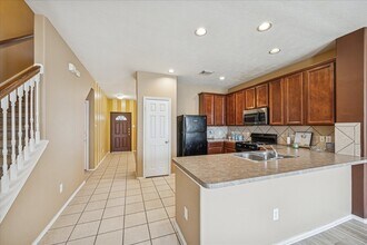 9223 Carlin Bend Ln in Houston, TX - Building Photo - Building Photo