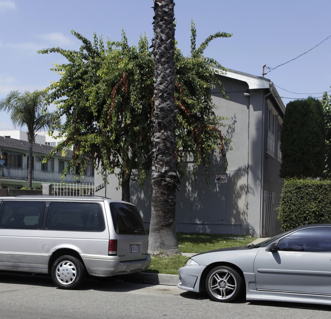 1141 N West St in Anaheim, CA - Building Photo - Building Photo