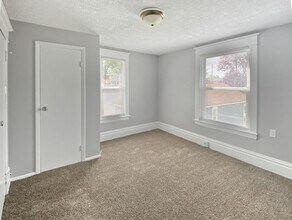 817 3rd St NW in Grand Rapids, MI - Building Photo - Building Photo