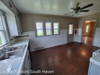 204 E Beech St photo'