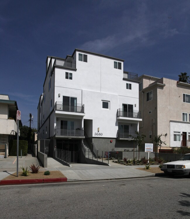3680 Keystone Ave in Los Angeles, CA - Building Photo - Building Photo