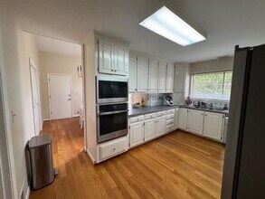 192 Kings Row NE in Marietta, GA - Building Photo - Building Photo