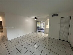 3203 NW 5th Terrace in Pompano Beach, FL - Building Photo - Building Photo