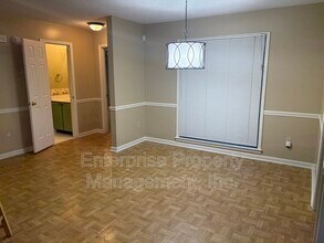 6894 Hedgewood Ln in Bartlett, TN - Building Photo - Building Photo