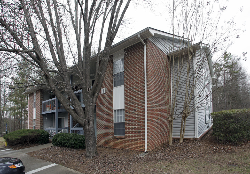 Valley View Apartments in Fountain Inn, SC - Foto de edificio