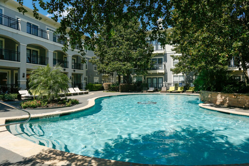 Metro Midtown Houston, TX Apartments