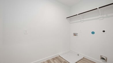 12323 Basilwood Dr in Houston, TX - Building Photo - Building Photo